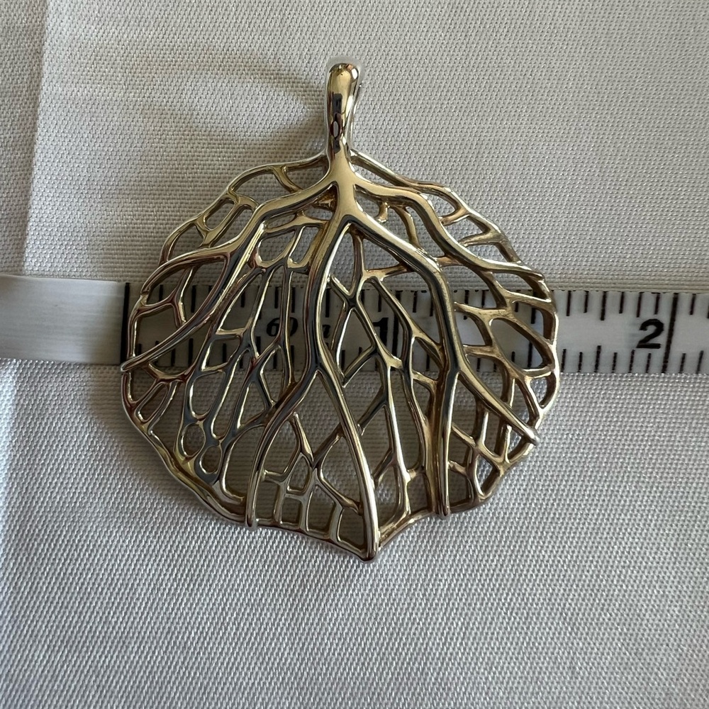 Sterling Silver Filigree Leaf Pendant/Enhancer - Picture 3 of 7